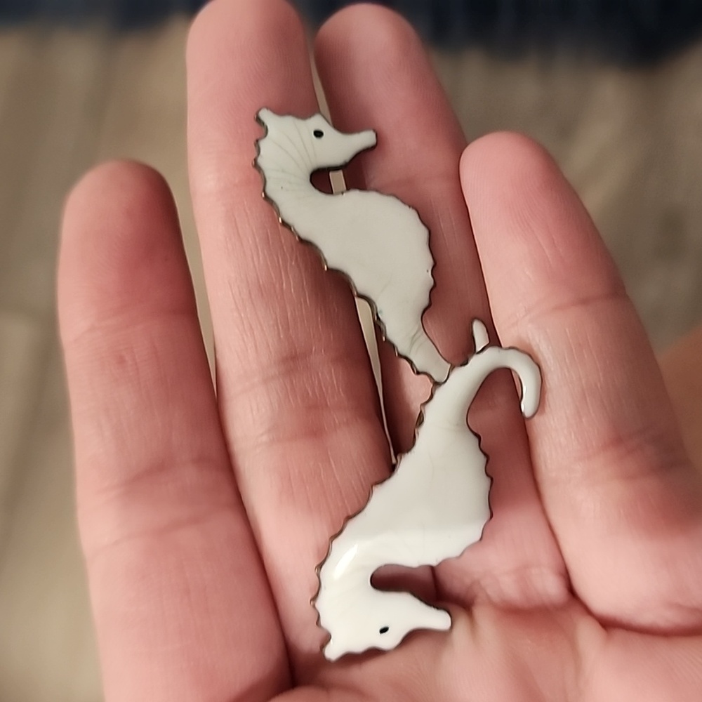 Vintage Screwback Seahorse Earrings